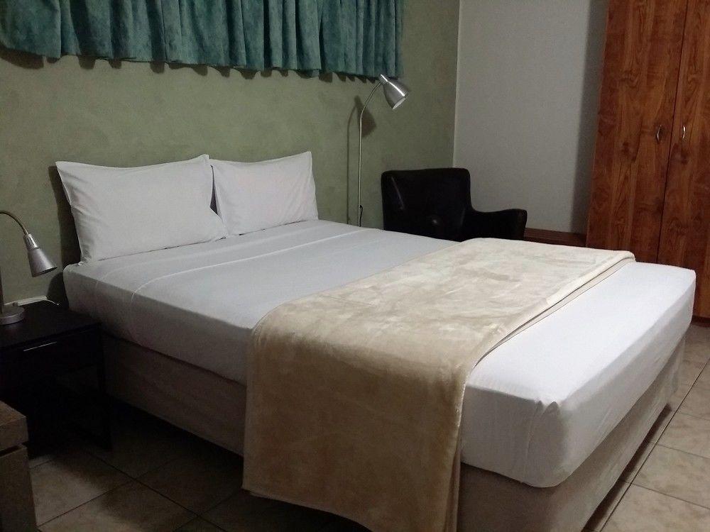 Galaxy Mackay Motor Inn מראה חיצוני תמונה