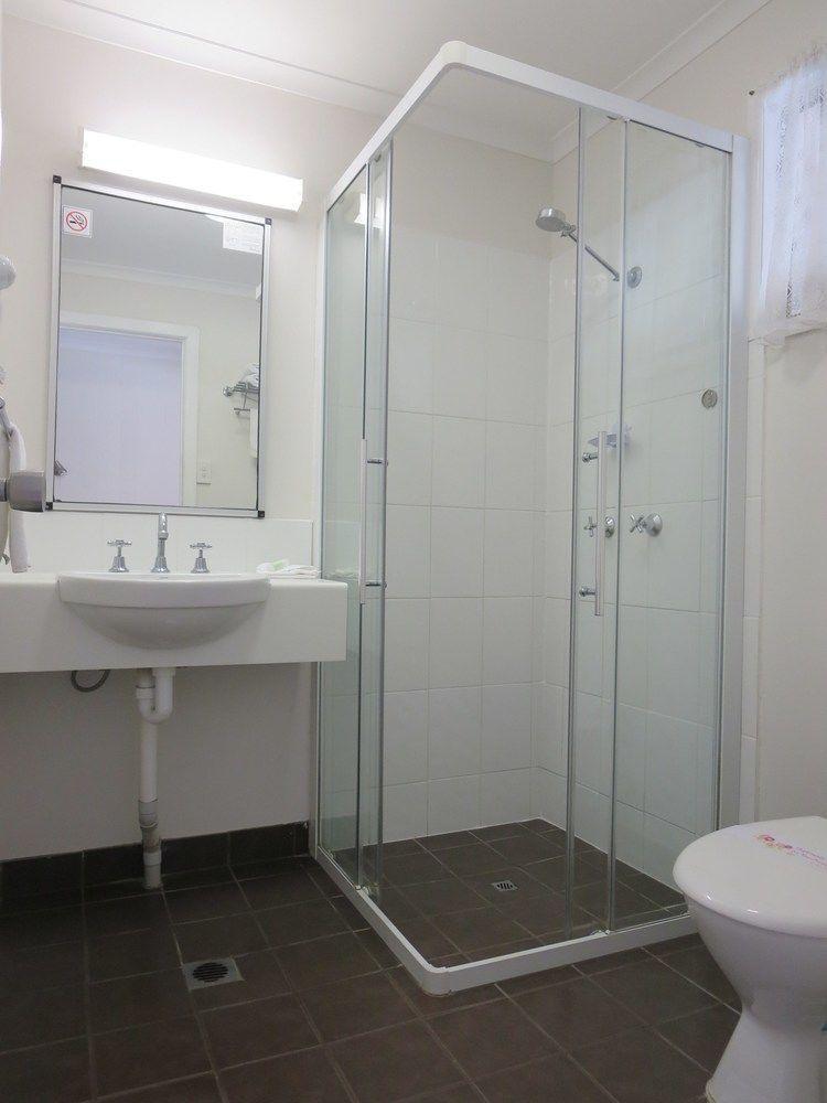 Galaxy Mackay Motor Inn מראה חיצוני תמונה