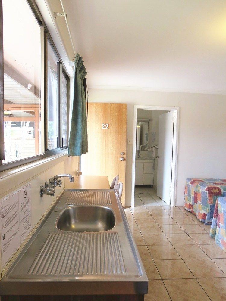 Galaxy Mackay Motor Inn מראה חיצוני תמונה